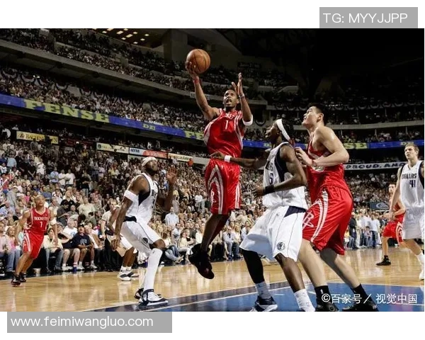 05年季后赛第二场火箭对决小牛的激烈较量与精彩瞬间回顾